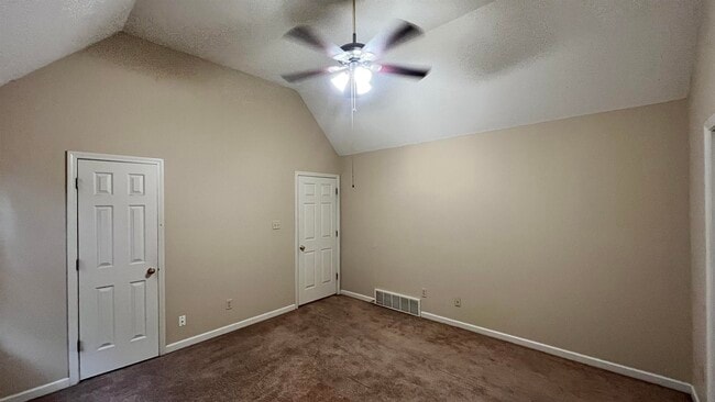 Building Photo - 7276 Amberly Way Dr
