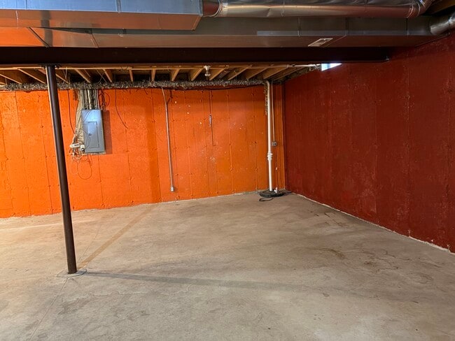 Building Photo - 1155 Clover Hill Ln