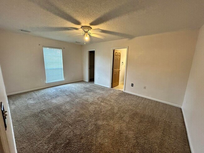 Building Photo - 2175 Hagood Loop