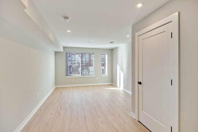 Building Photo - 1741 N 25th St