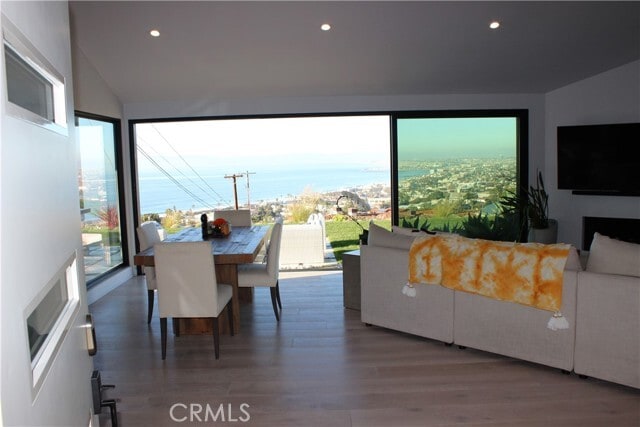 Building Photo - 161 Via Pasqual