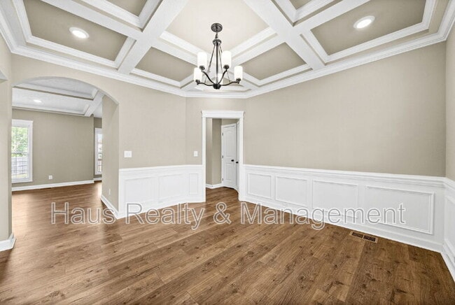 Building Photo - 415 Glenstone Springs Dr