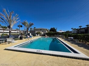 Building Photo - 335 Joel Blvd