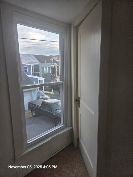 Main bedroom - 15 N Richmond St