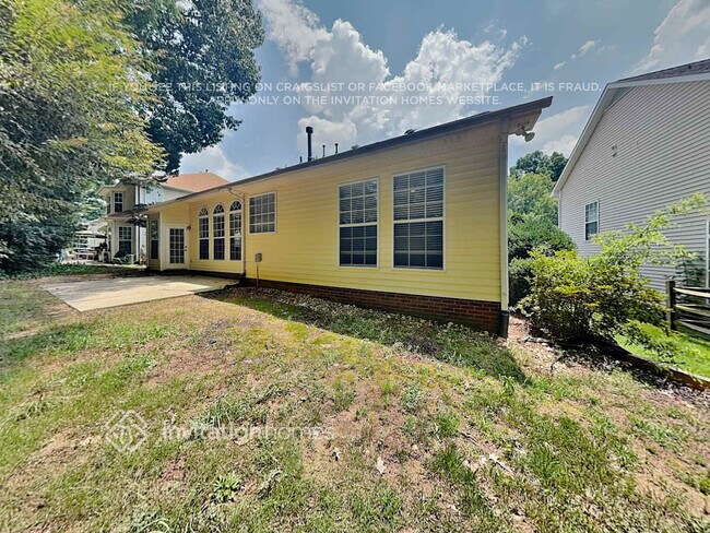 Building Photo - 6800 Charter Hills Rd