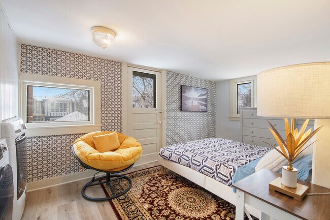 Building Photo - 514 Glenwood Ave SE