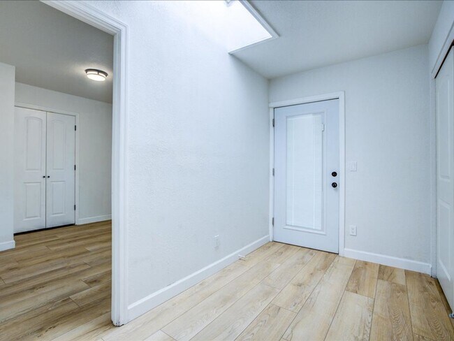 Building Photo - Scenic Living at Dorado Golf Course; 3 Bedroom 2 Bathroom