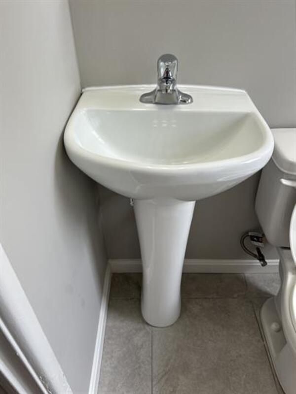 Building Photo - 4809 Saddlebrook Ln