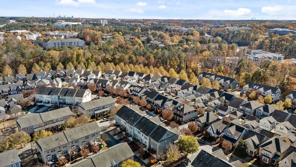 A quick exit from Fenton! - 1319 Rodessa Run