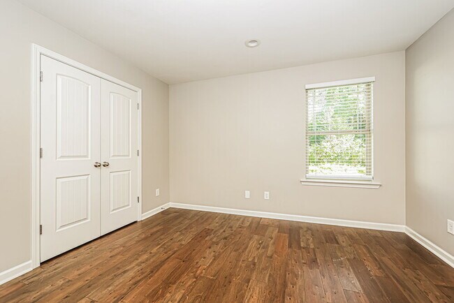 Building Photo - 1705 Porchrest Way