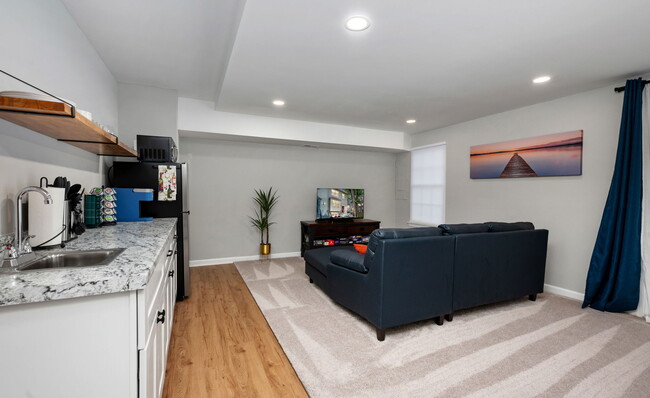 Building Photo - 602 Stafford Glen Ct
