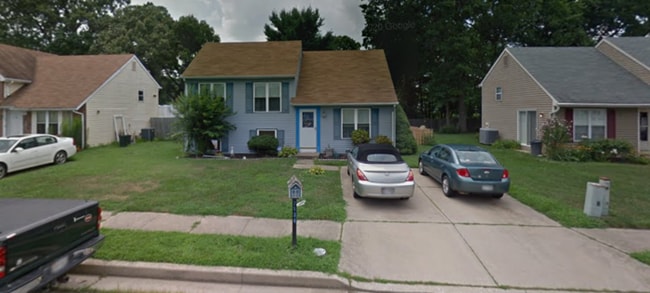 Building Photo - 3 Bedrooms 3 Bathrooms