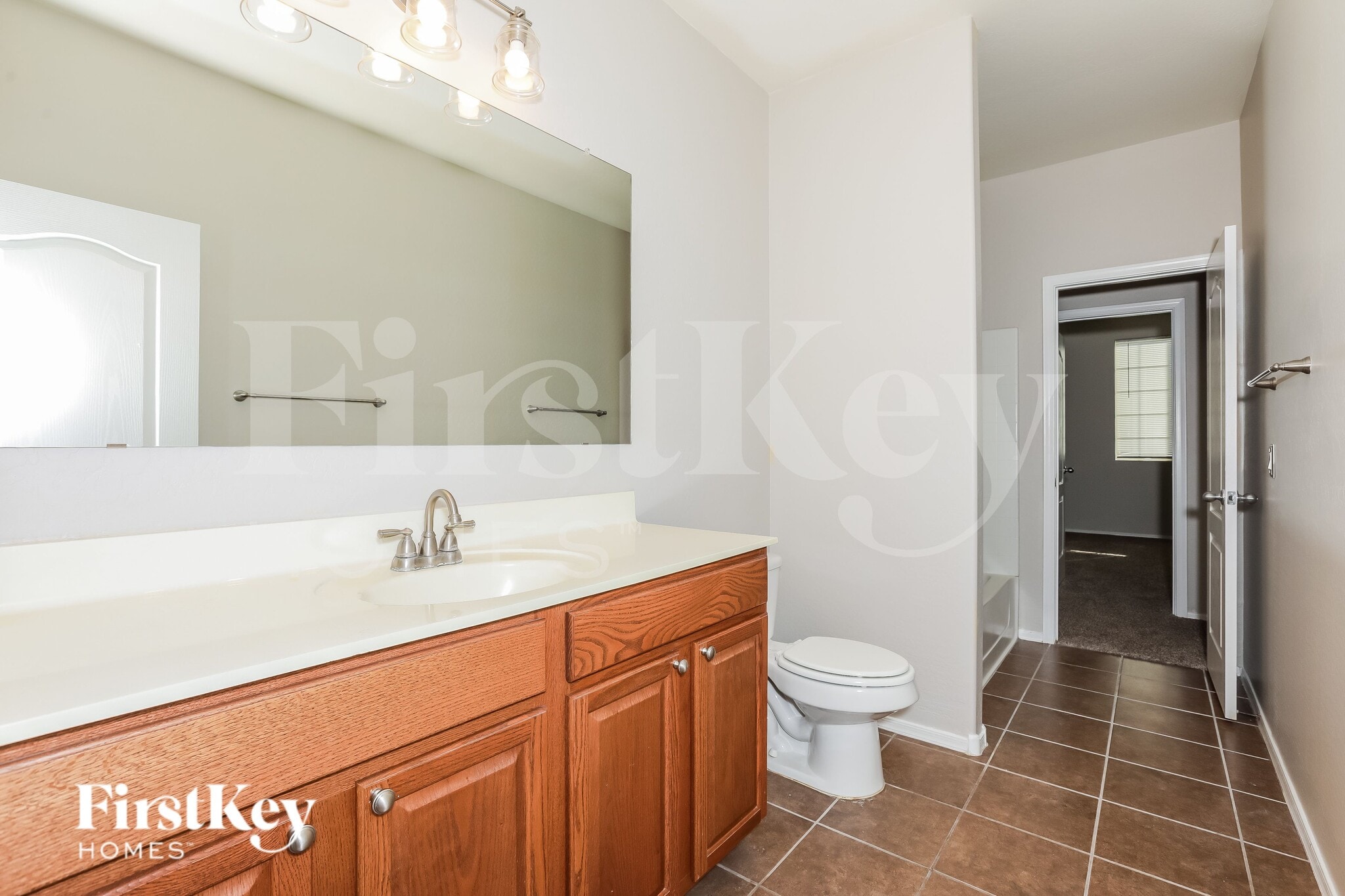 Building Photo - 4954 E Odessa Dr