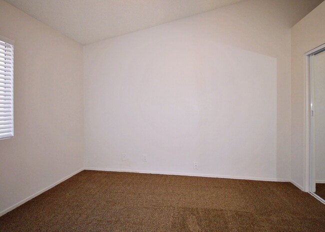 Building Photo - Charming 3-Bed, 2-Bath Home. - 1306 Sq Ft of Comfort in Cathedral City!"