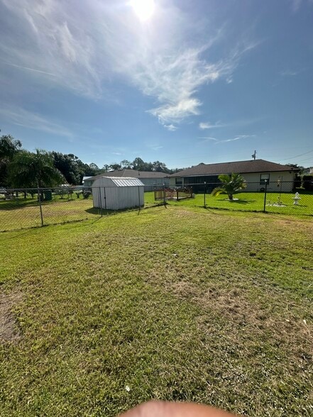 Building Photo - 369 Cocoa Ct