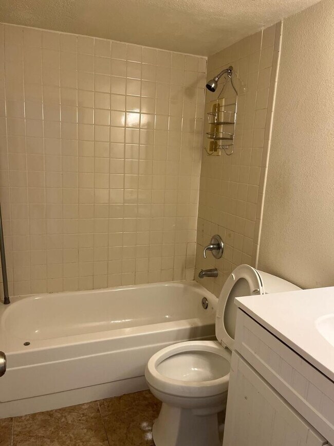 Building Photo - 3119 W Cochise Dr