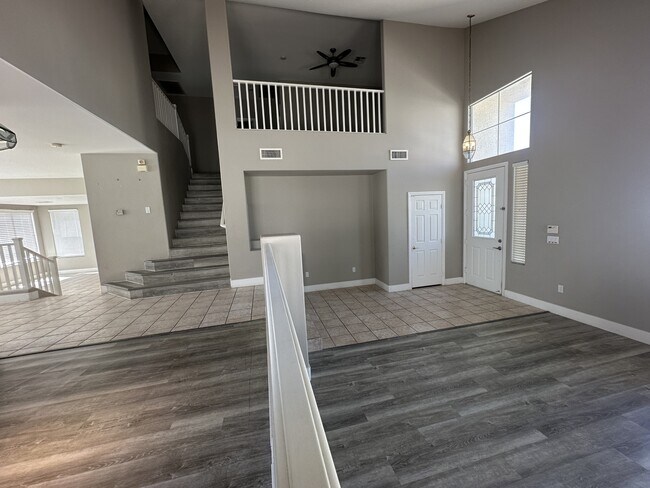 Building Photo - 293 Sea Rim Ave
