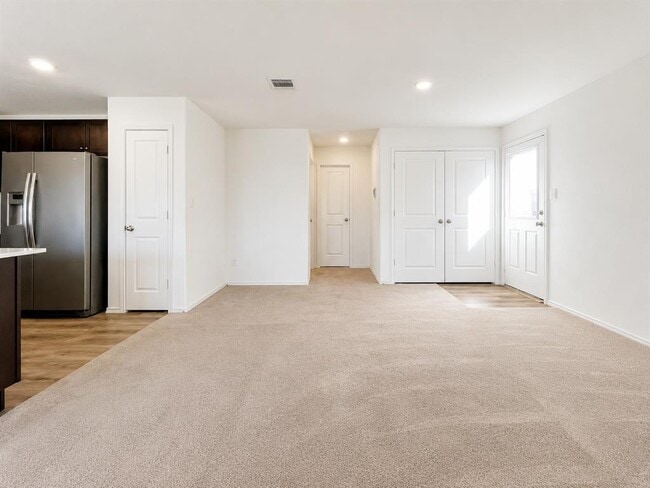 Building Photo - 17709 Sulphur Spring Way