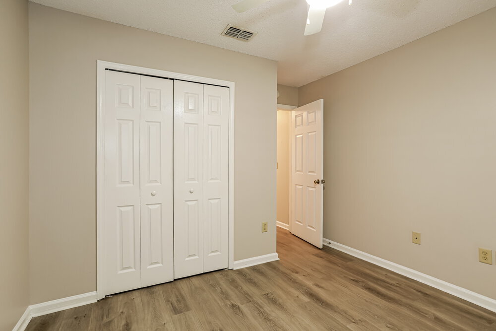 Building Photo - 3402 Westfield Dr