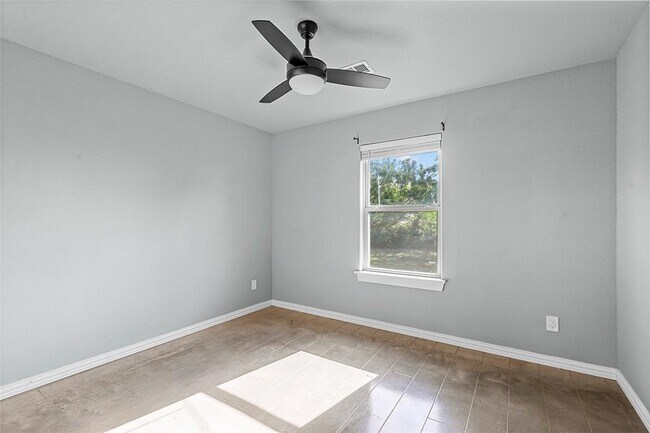 Building Photo - 6301 Hunterwood Dr