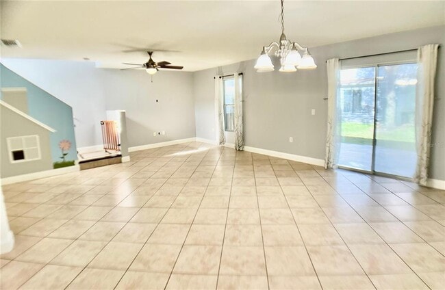 Building Photo - 1053 Chalcedony St