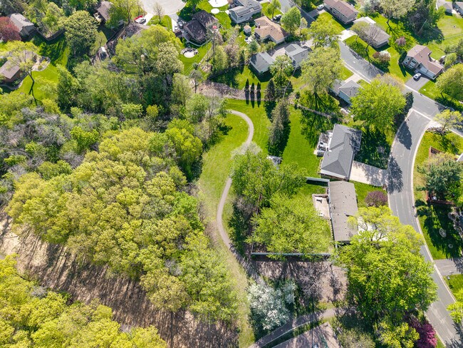 Adjacent park trails - 3937 Pumice Ct