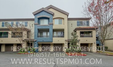 Building Photo - Excellent Natomas Townhouse
