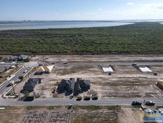 Building Photo - 2931 Juan Castillo Ave