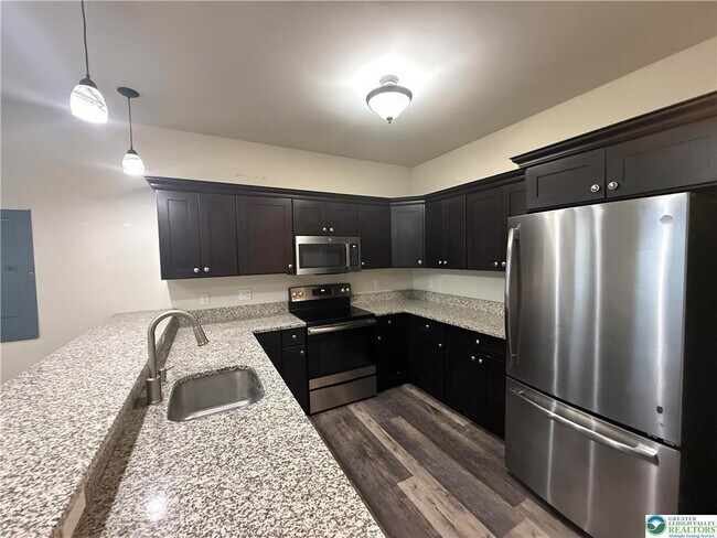 Building Photo - 39 John Alley