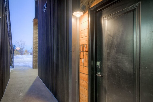 Building Photo - 2210 Remington Way