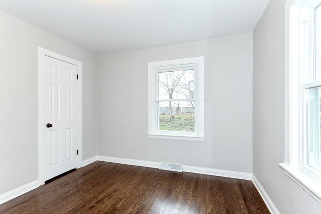 Building Photo - 18244 Stewart Ave