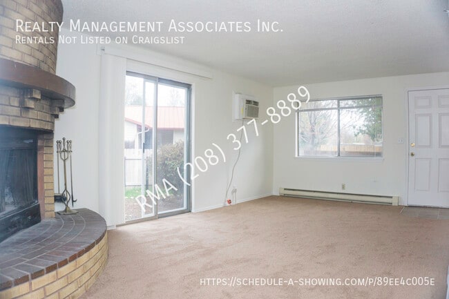 Building Photo - 9673 Hoff Dr