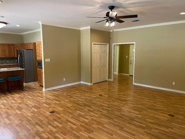 Building Photo - *ELLERBE ROAD - NORRIS FERRY AREA*NICE HOME*