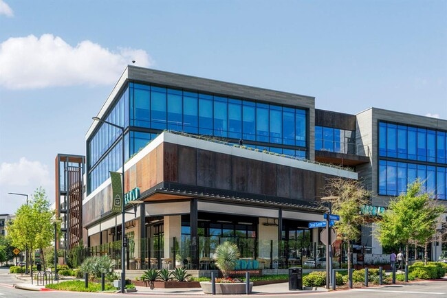 Building Photo - 4501 Jackson Ave