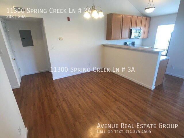 Building Photo - 11300 Spring Creek Ln