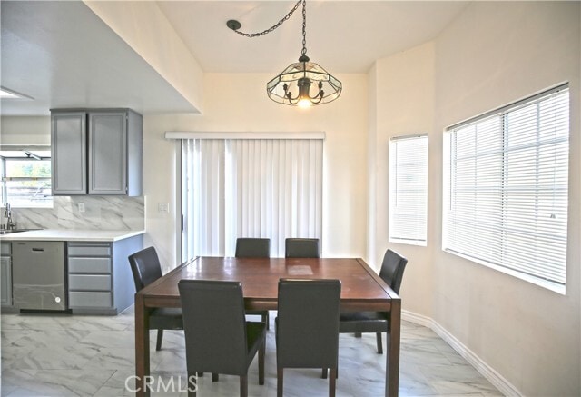 Building Photo - 3901 Velma Ave