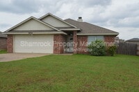 Building Photo - 6905 N River Crossing