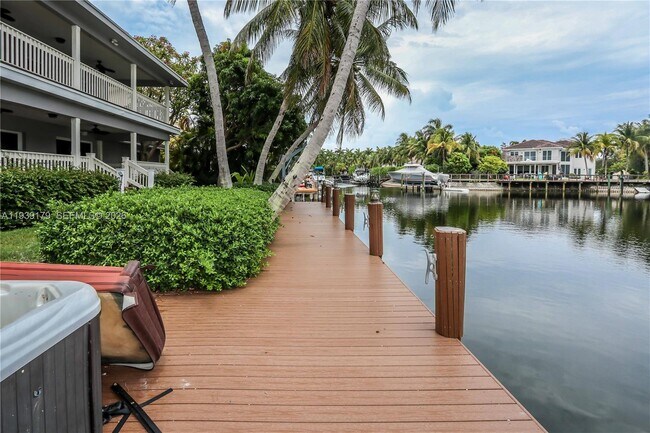 Building Photo - 1108 Washington St