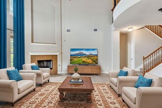 Building Photo - 150 Abbey Dr