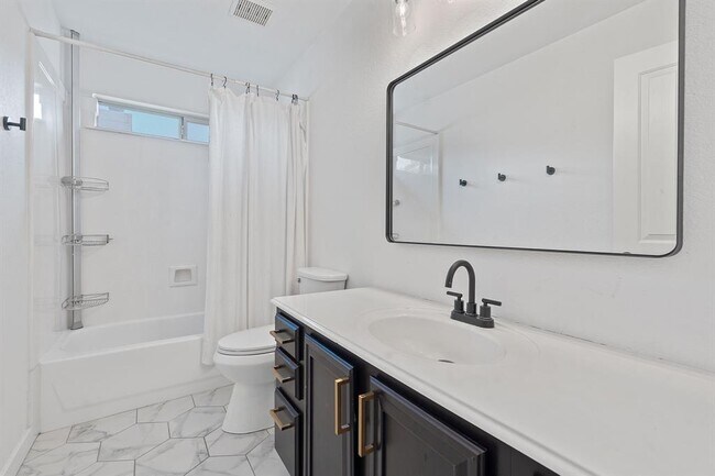 Building Photo - 17813 Box Canyon Terrace