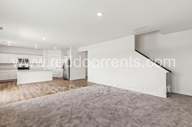 Building Photo - 2956 Grand Rdg Dr