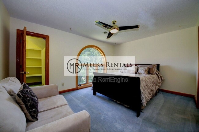 Building Photo - 30 Bridlewood Rd