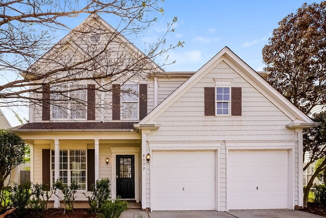 Building Photo - 8909 Lyleton Ln