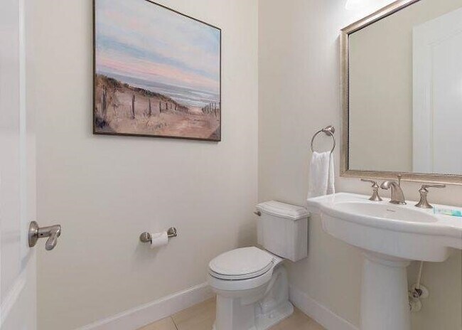 Building Photo - 503 Cinnamon Beach Ln