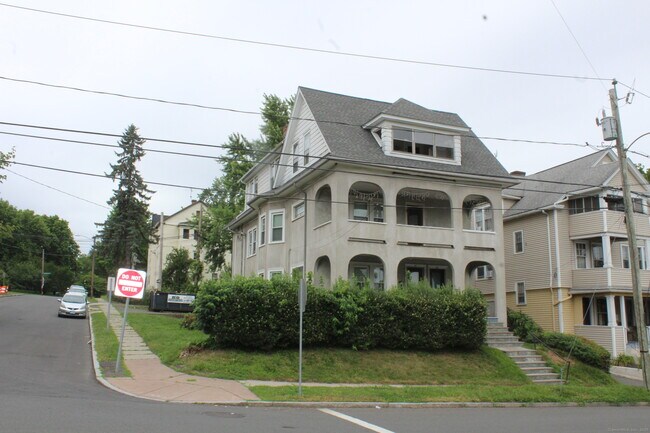 Primary Photo - 45 Grandview Terrace