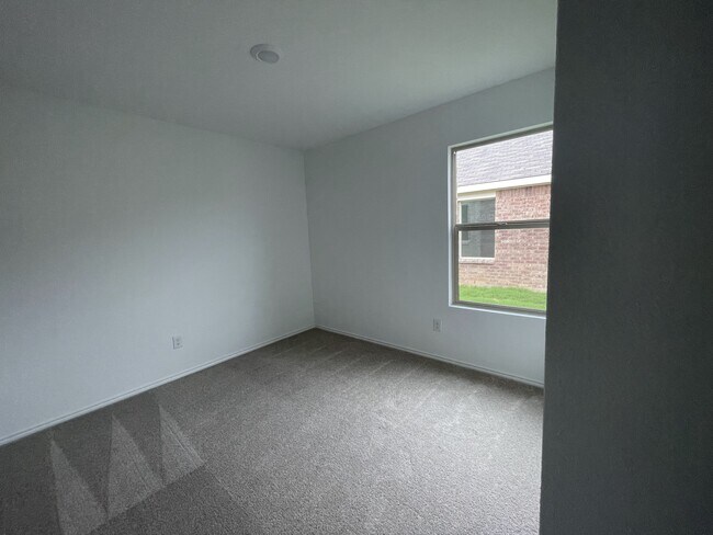 Building Photo - 1524 Vattier