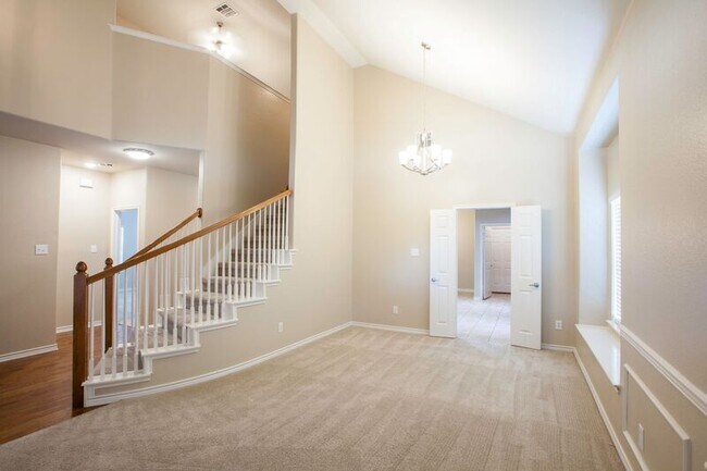 Building Photo - 13856 Fall Harvest Dr