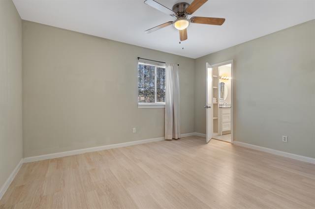 Building Photo - 2821 N Bell Ave