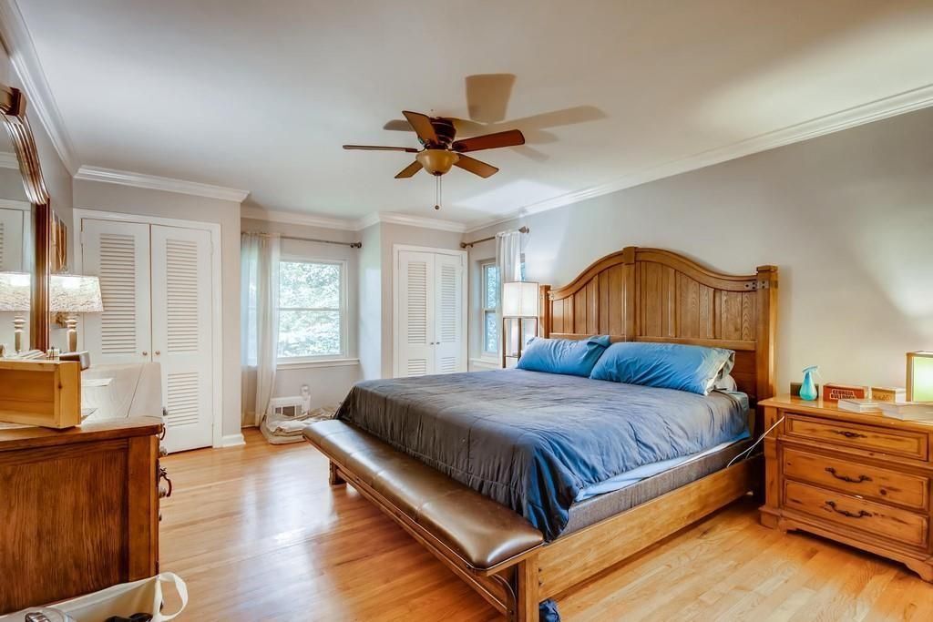 Building Photo - 2050 Sylvania Dr