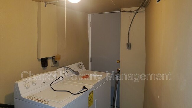 Building Photo - 5342 Master St